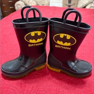 Western Chief Batman PreOwned Little Boys Toddlers Rain Boots. Size 7